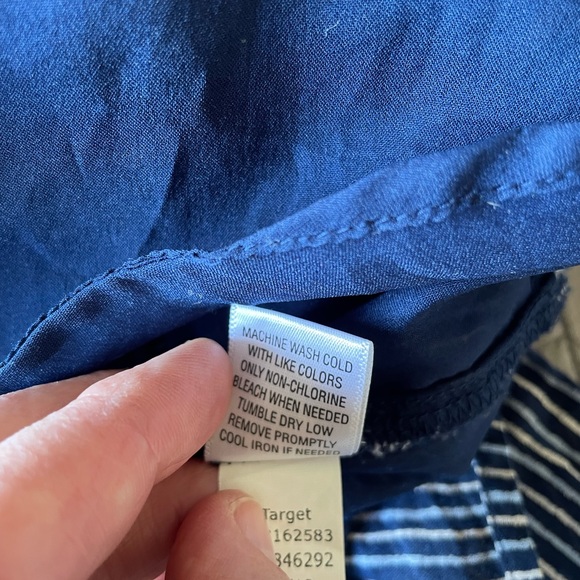 3/$15 size L fully lined Converse summer top!Adjust to fit, no bra needed! COOL! - Picture 8 of 12